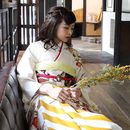 R1399 ピンク・黒 薔薇とカトレア04