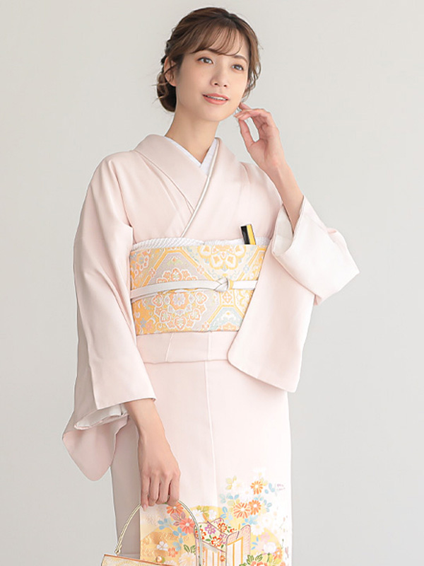 色留袖