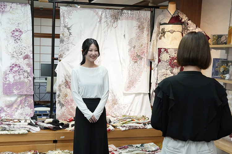 信頼と実績。老舗呉服店が営むお店