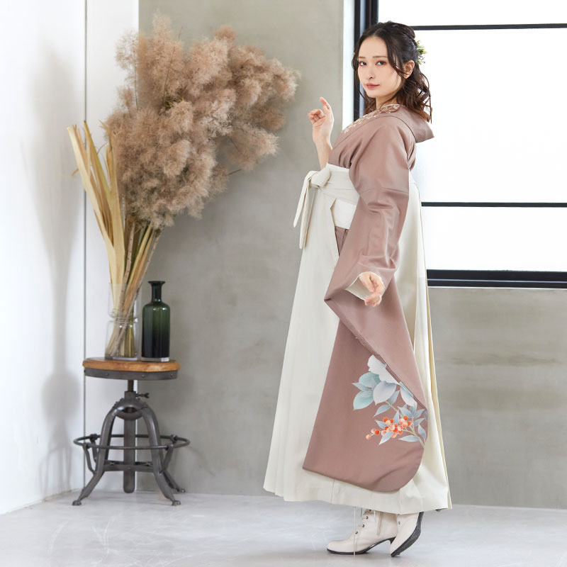 r1954 きもの道楽薄茶 南天と椿