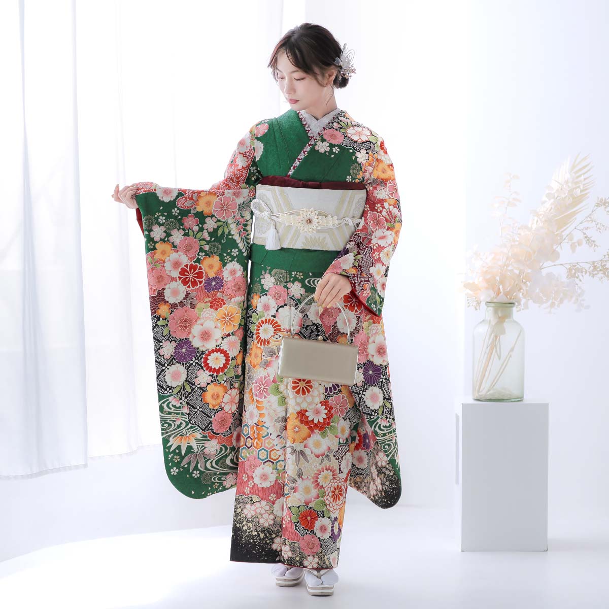 r2096緑　雪輪に流水花(絹)