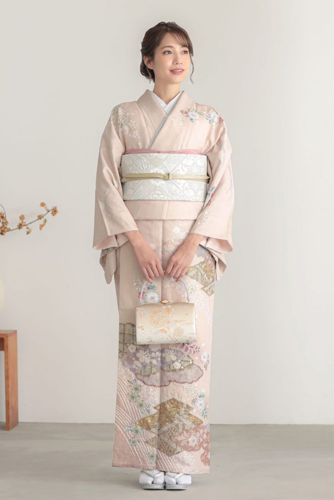 H1041 桂由美薄ピンク 金通し辻が花風　雲型に松川菱