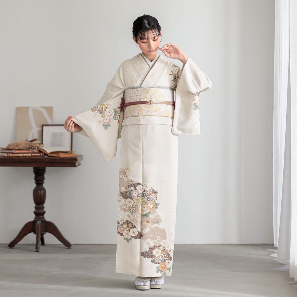 H1436 ホワイトベージュ 吉祥文様