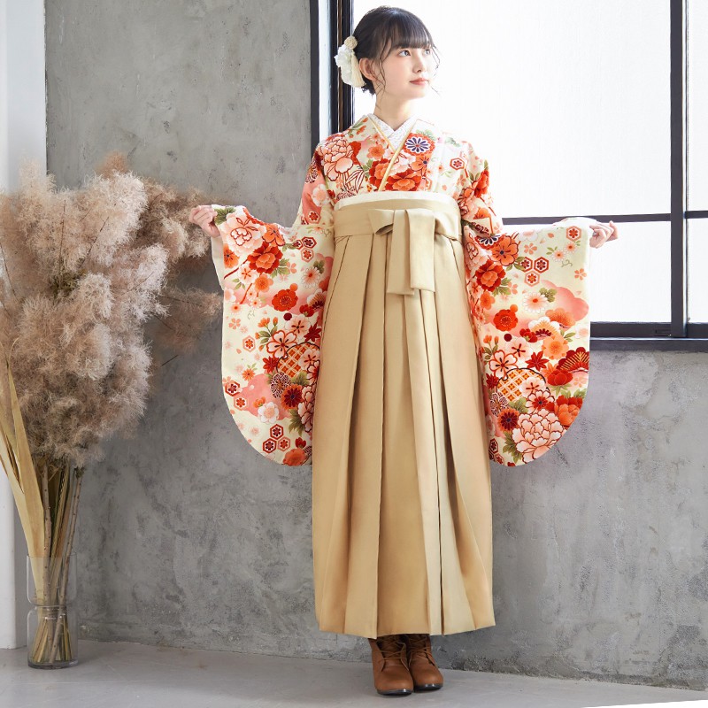 A042 クリーム 雪輪花くす玉