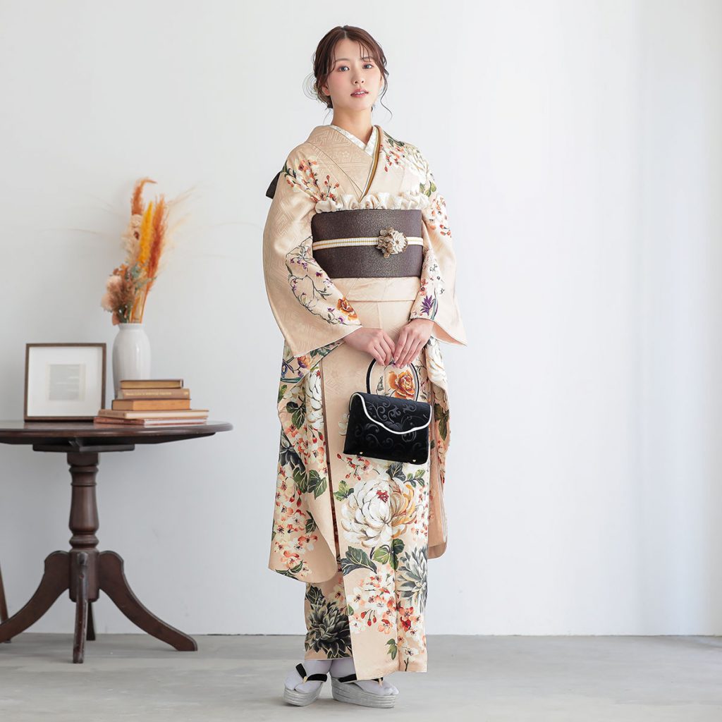 R2220 ジャパンスタイルライトアプリコット　菊に桜